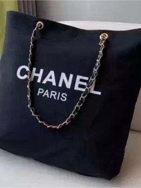 CHANEL Paris Black Tote Bag with Chain Handles VIP GWP